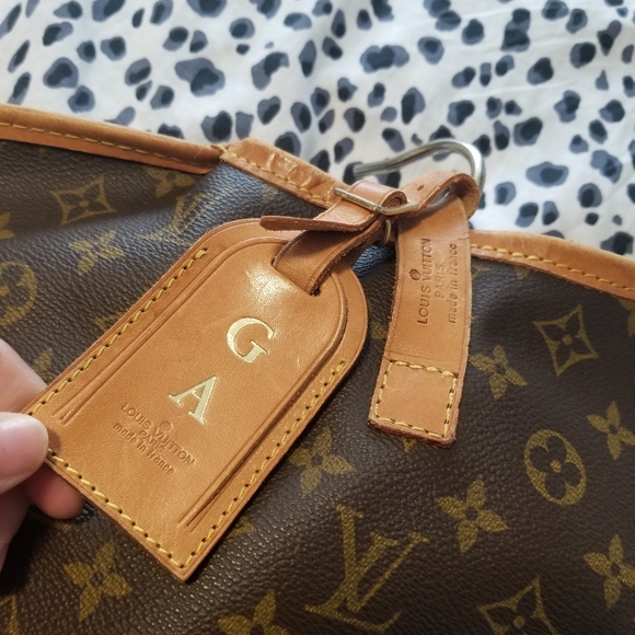 Louis Vuitton Garment Bag - Picture 10 of 15